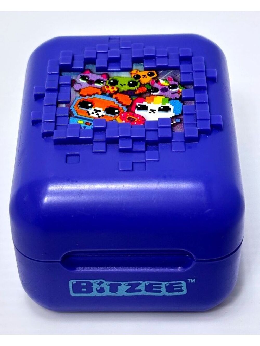 Bitzee Blue LED Light-Up Display Box Pixel Art Design-One Light Not Working!